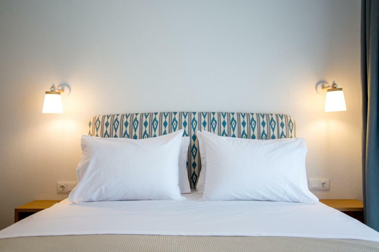 The Papoutsakis Apartments Nikiti  Bagian luar foto