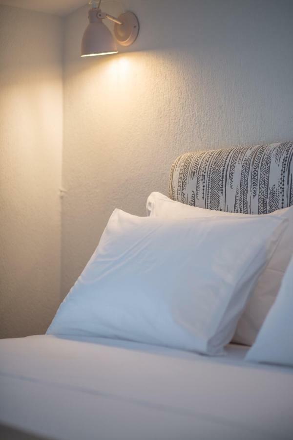 The Papoutsakis Apartments Nikiti  Bagian luar foto