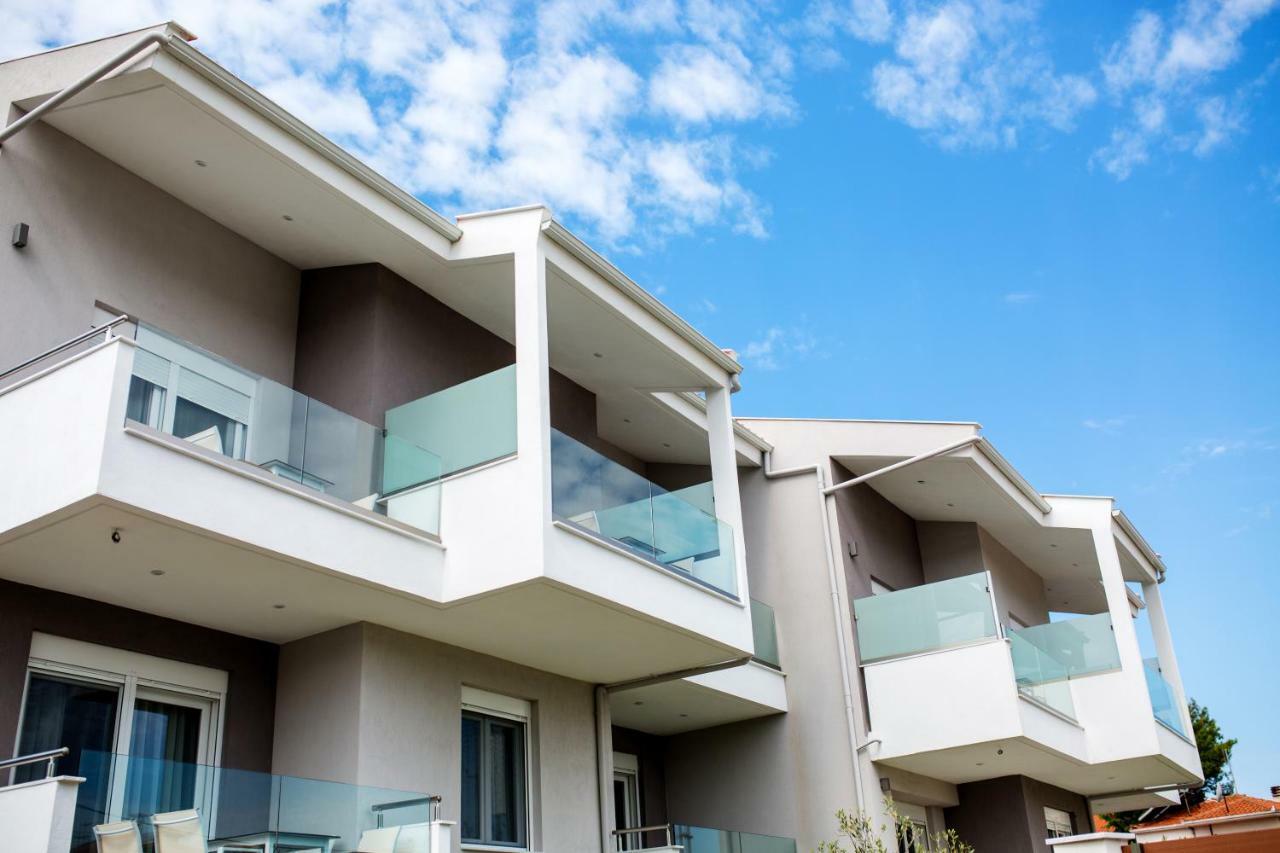 The Papoutsakis Apartments Nikiti  Bagian luar foto
